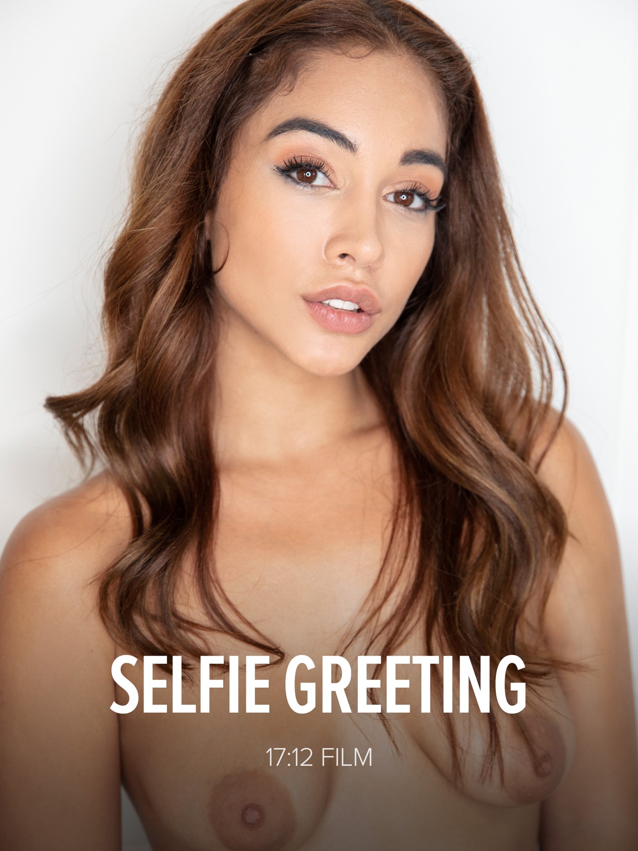 Ginebra Bellucci: Selfie Greeting